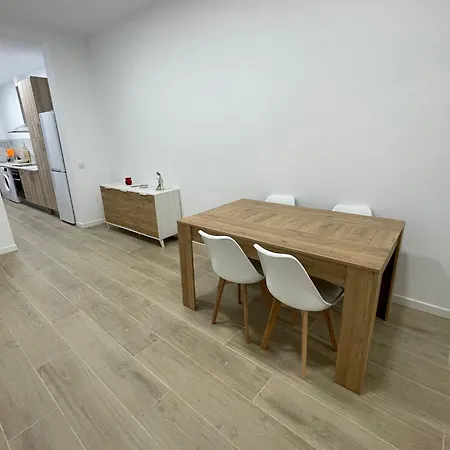 Habitación en casa particular En Planta Baja Con Terraza Barcelona